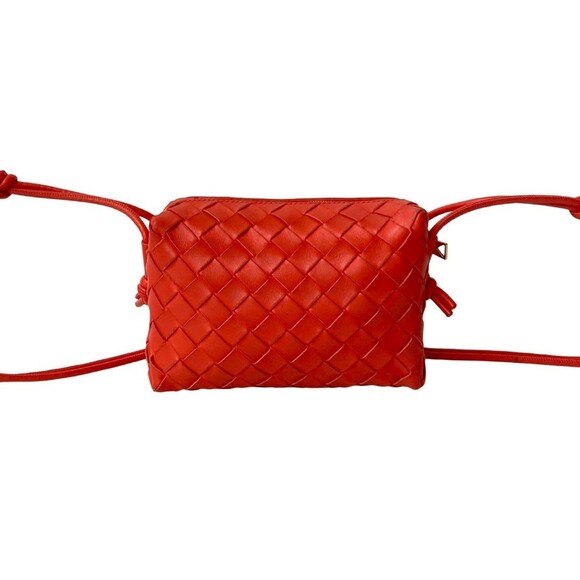 BOTTEGA VENETA Red Leather Intrecciato Shoulder Bag - Picture 3 of 9